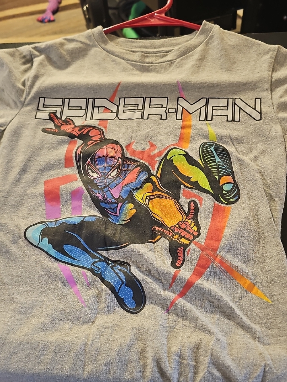 Marvel Spider-Man Short Sleeve Tee - Gray with Multicolor Graphic